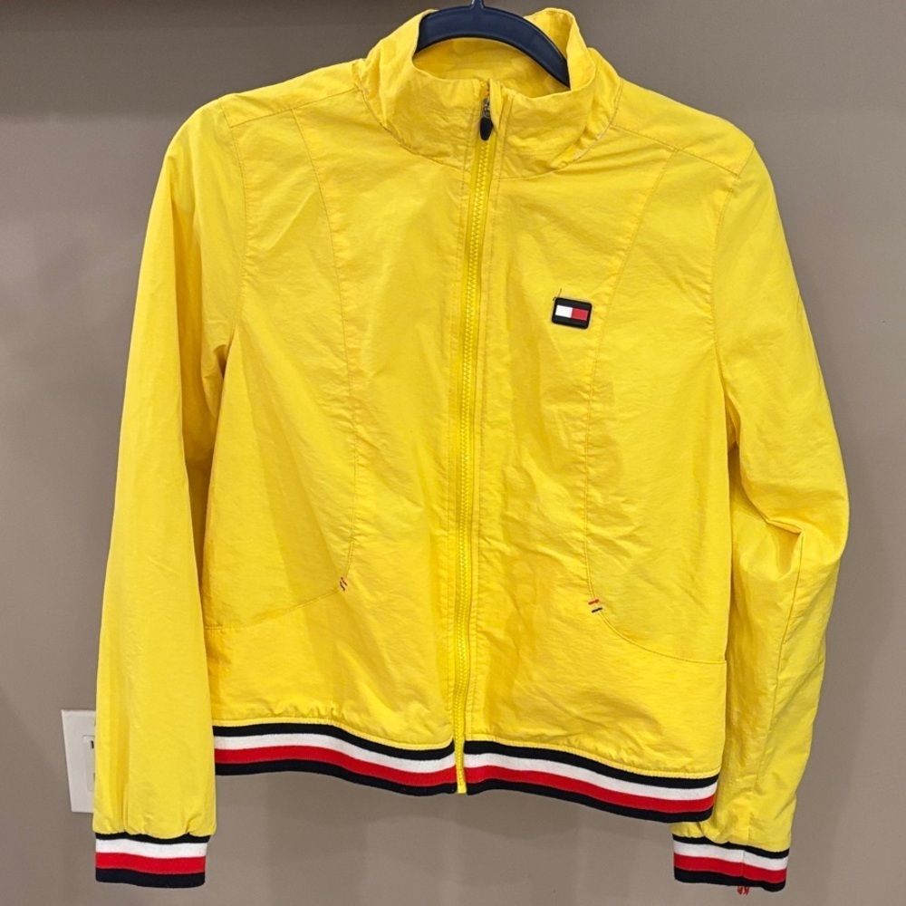 Tommy Hilfiger Yellow Cropped Windbreaker Jacket Stripe Hem Y2K Size M